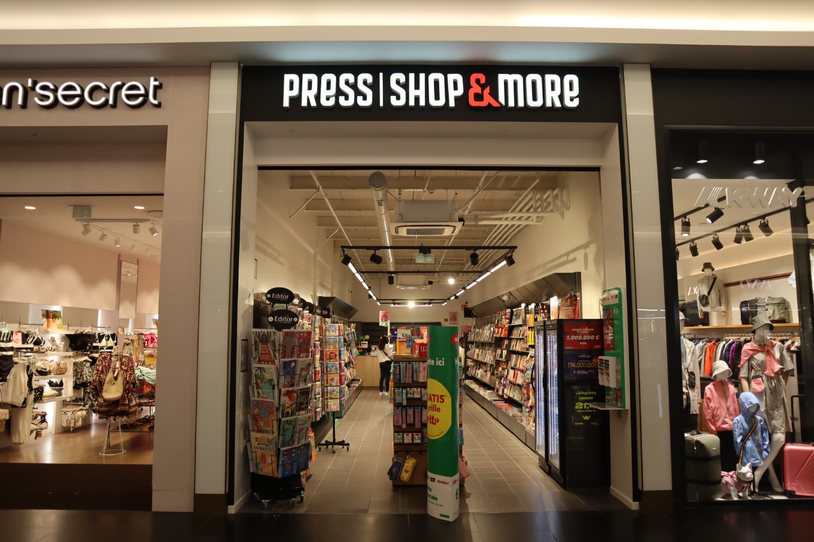 Heropening Press Shop & More Woluwe Shopping